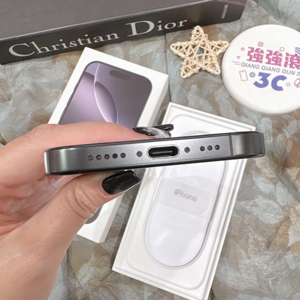 二手 iPhone16 Pro 256G 黑色 #24988（店家保固365天）