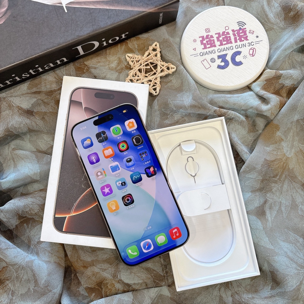 二手 iPhone16Pro 256G 金色*68499(店家保固)