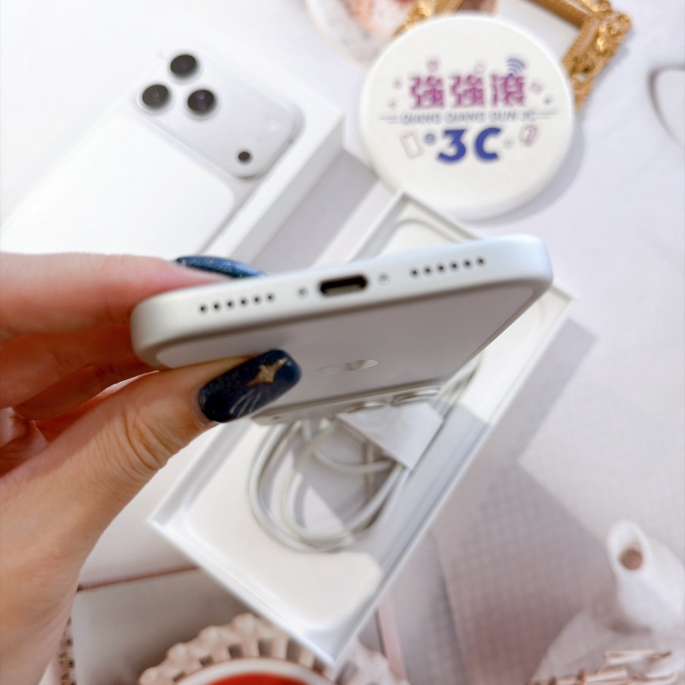 善化-二手iPhone17 PRO MAX 256G 銀色 #73347（原廠保固）