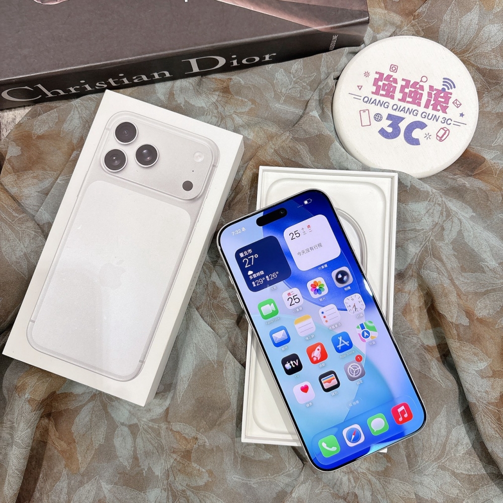 二手 iPhone17Promax 512G 銀色*02845（原廠保固）