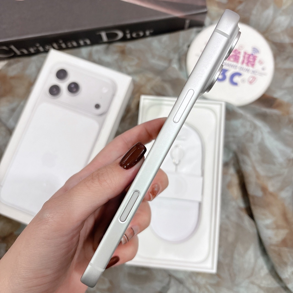 二手 iPhone17Promax 512G 銀色*02845（原廠保固）