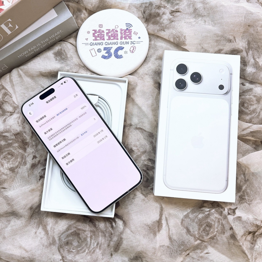 二手iPhone 17 pro max 256G 銀色*68060(原廠保內)