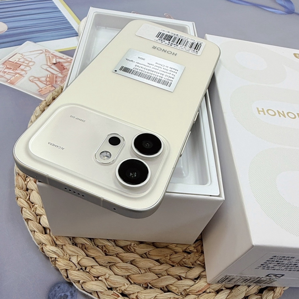 歸仁- 二手 榮耀 600 12+512G 白色*86307（原廠保內）