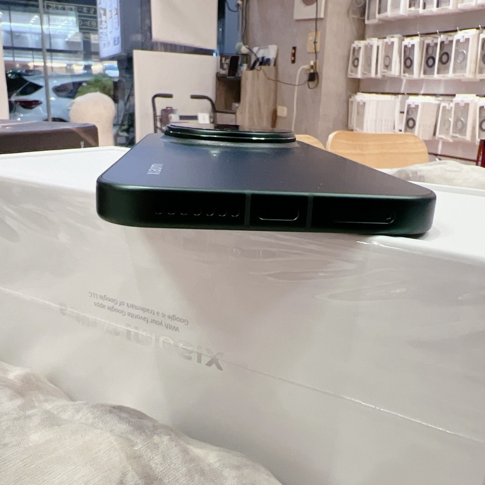 二手 小米 17Ultra 16+1TB 綠色*01720(原廠保固)