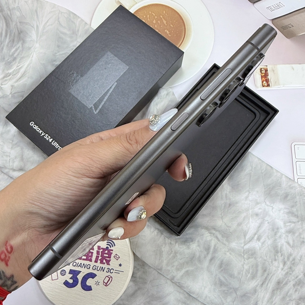 歸仁- 二手三星 S24 Ultra 12+512G 鈦黑色*61285(店家保90天)