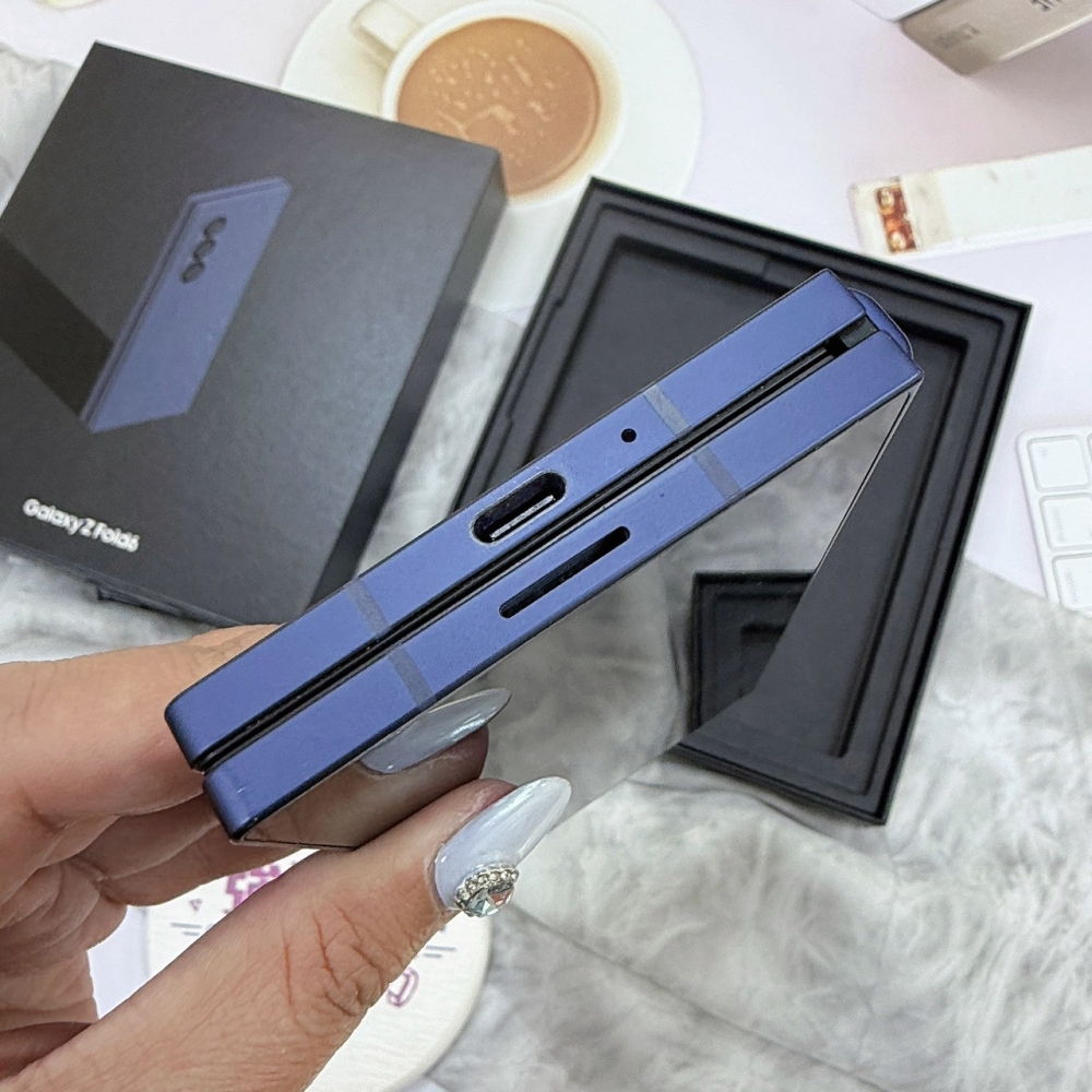 歸仁- 二手三星 Z Fold 6 12+256G 藍色*82645（店家保90天）