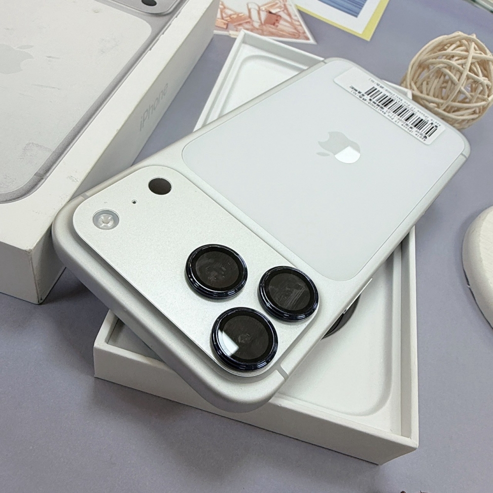 歸仁- 二手iPhone 17Pro Max 256G 白色*13031（原廠保內）