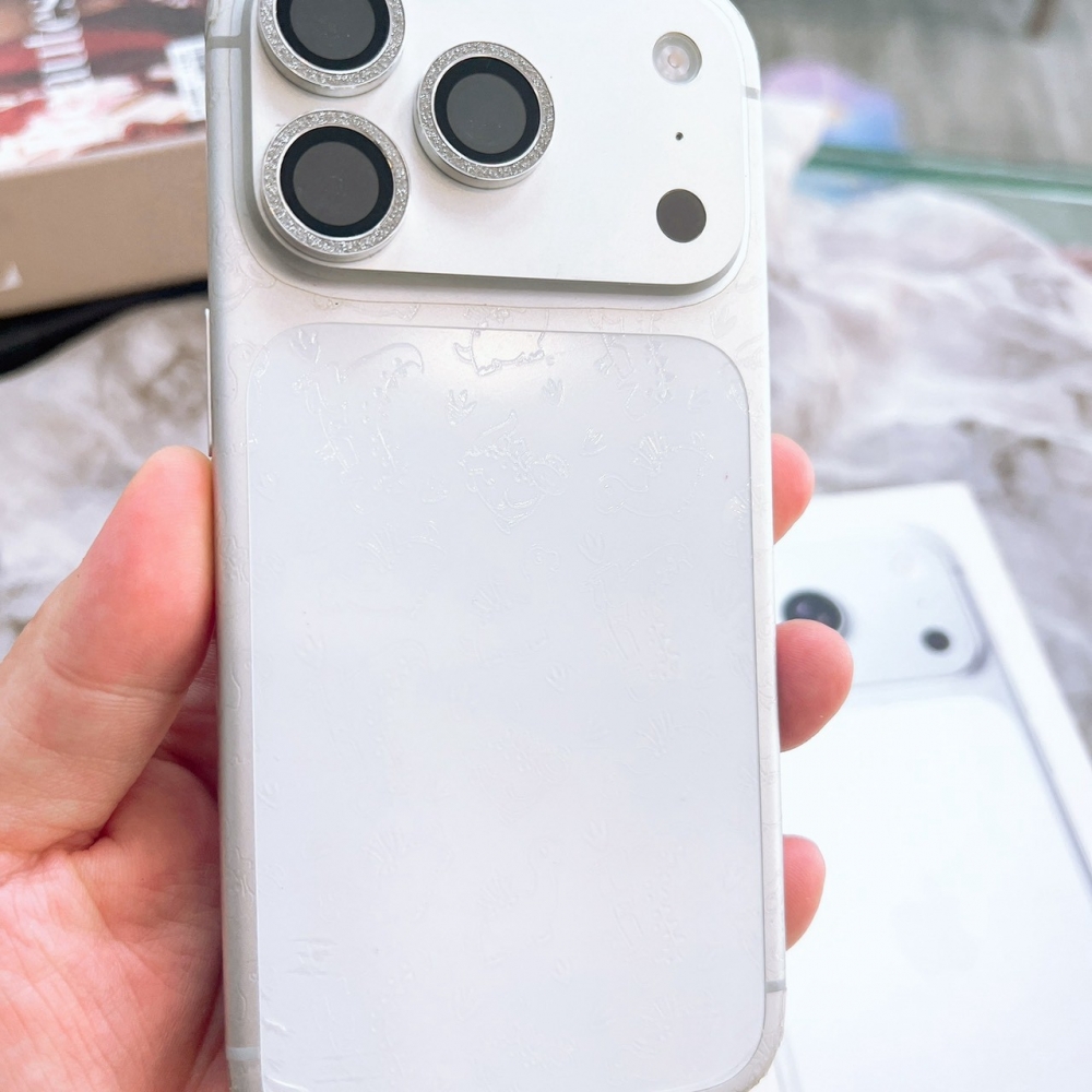 二手-iPhone17 Pro 256G 銀色#55197（店家保固365天）