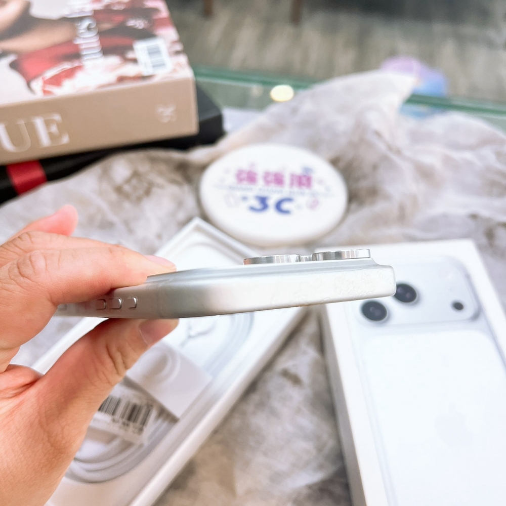 二手-iPhone17 Pro 256G 銀色#55197（店家保固365天）