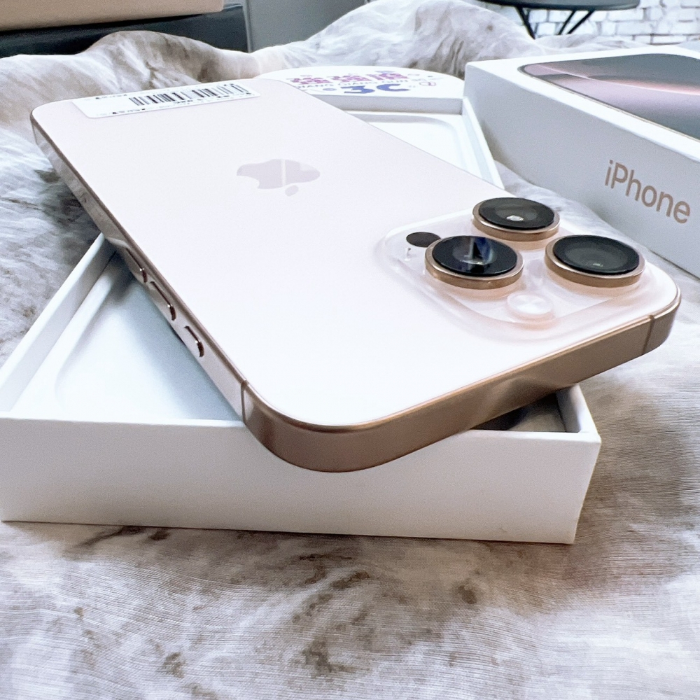 二手-iPhone16 Pro MAX 256G 金色#65952（店家保固365天）