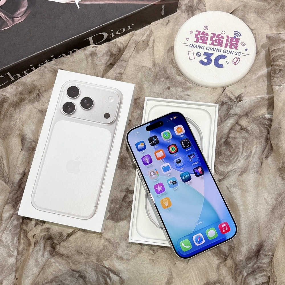 二手 iPhone17Pro 256G 銀色*10749(店家保固)