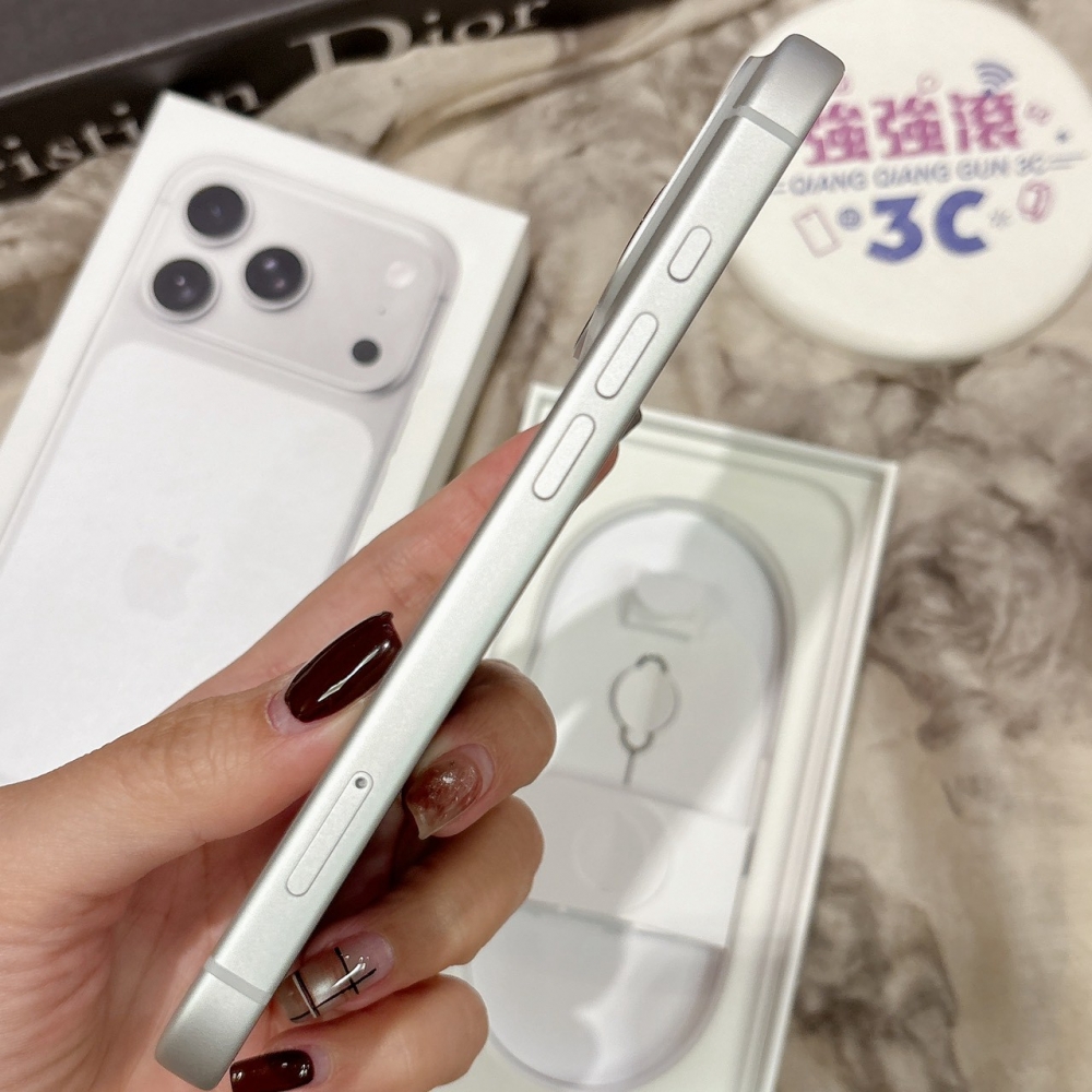 二手 iPhone17Pro 256G 銀色*83704(店家保固)