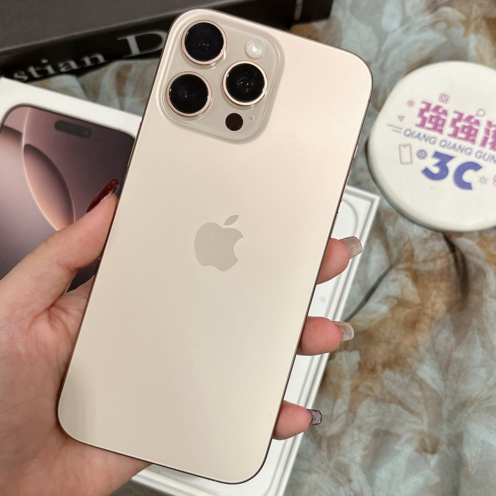 二手 iPhone16ProMax 256G 金色*32595（店家保固）