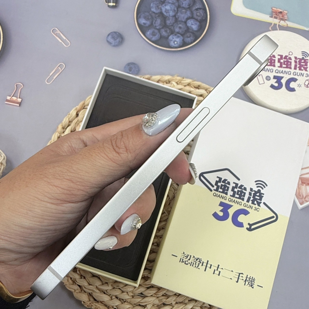 歸仁- 二手iPhone 16E 128G 白色*58138（店家保365天）