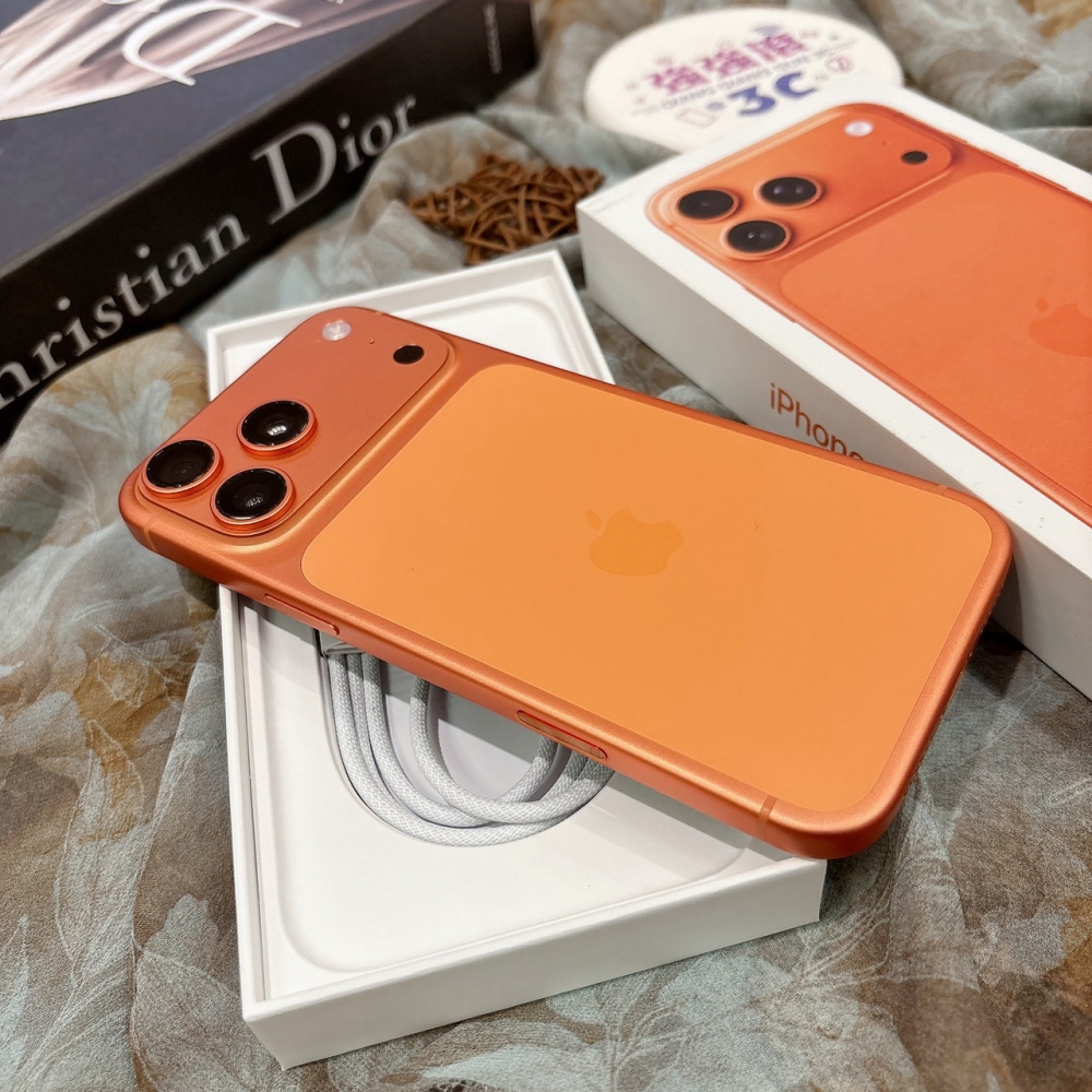 二手iPhone17 Pro Max 256G 橘色#10210(原廠保固)