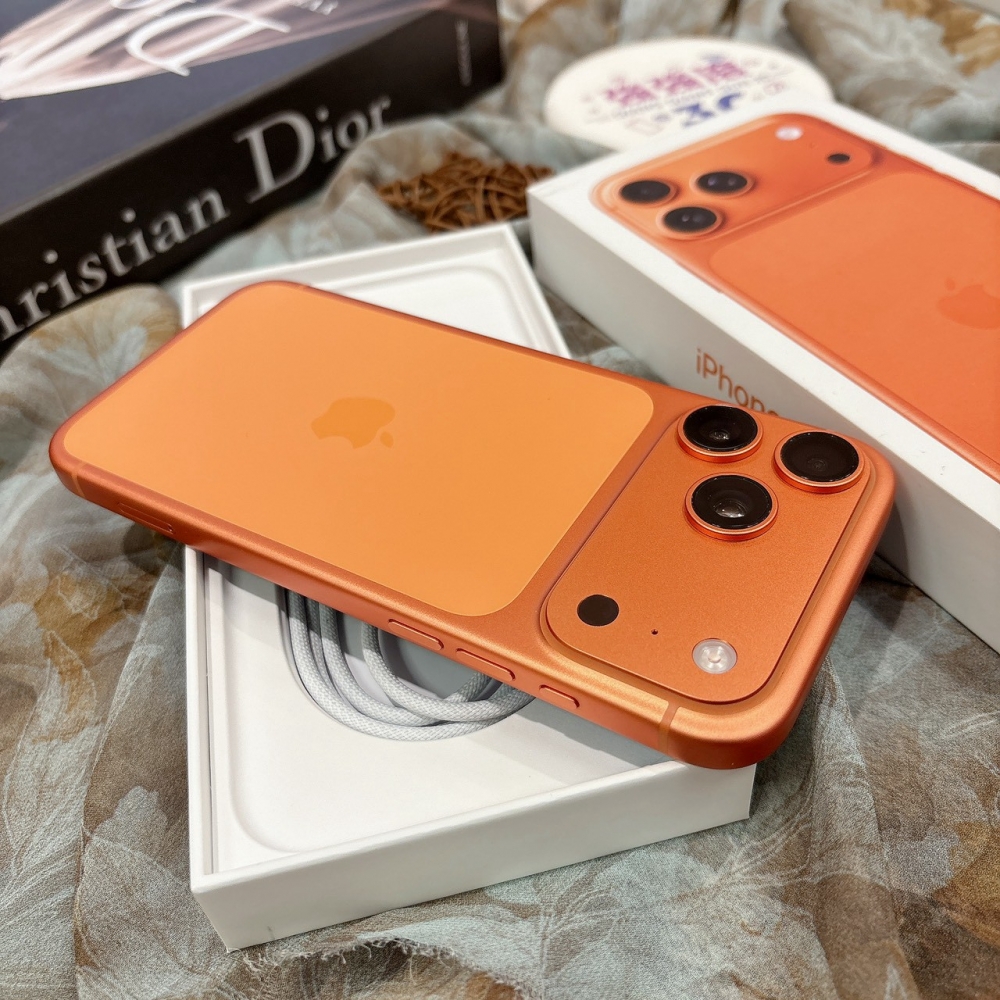 二手iPhone17 Pro Max 256G 橘色#10210(原廠保固)