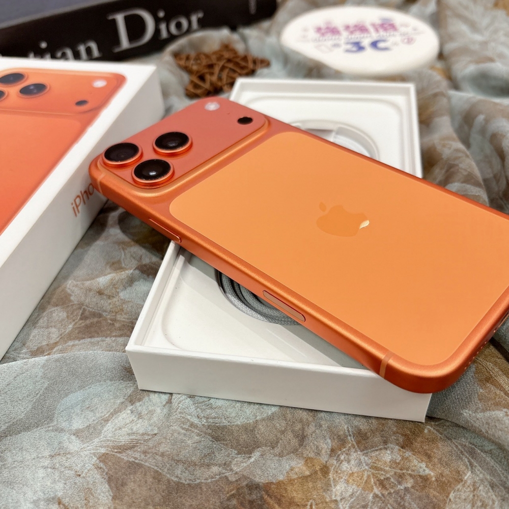 二手iPhone17 Pro Max 256G 橘色#45564(原廠保固)