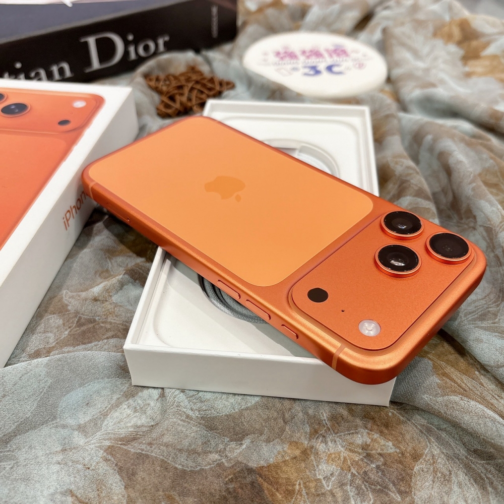二手iPhone17 Pro Max 256G 橘色#45564(原廠保固)
