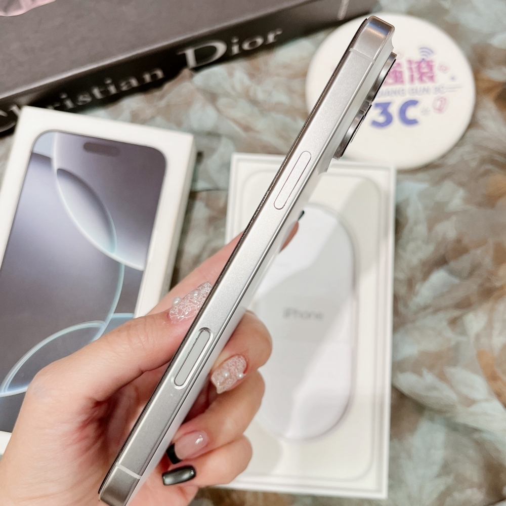 二手-iPhone16 Pro MAX 256G 白色#58344(店家保固365天)