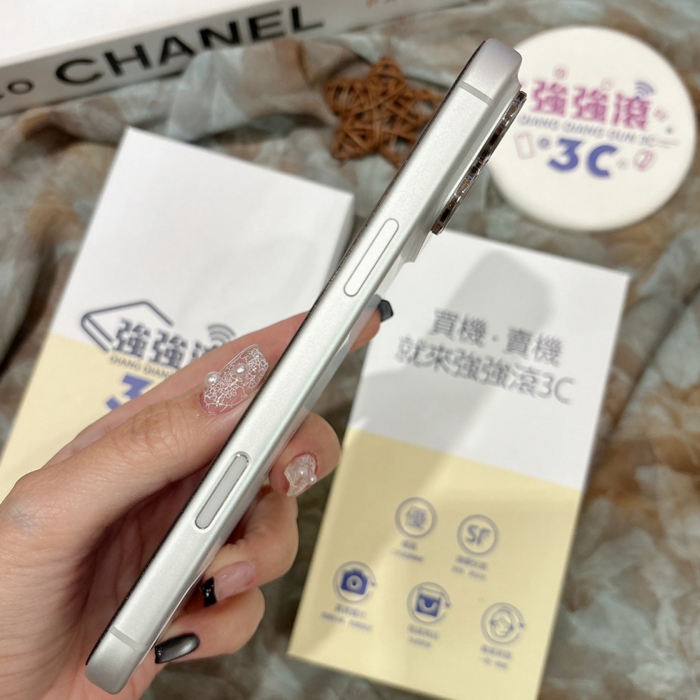 二手iPhone17 Pro Max 256G 銀色#65070（店家保固）