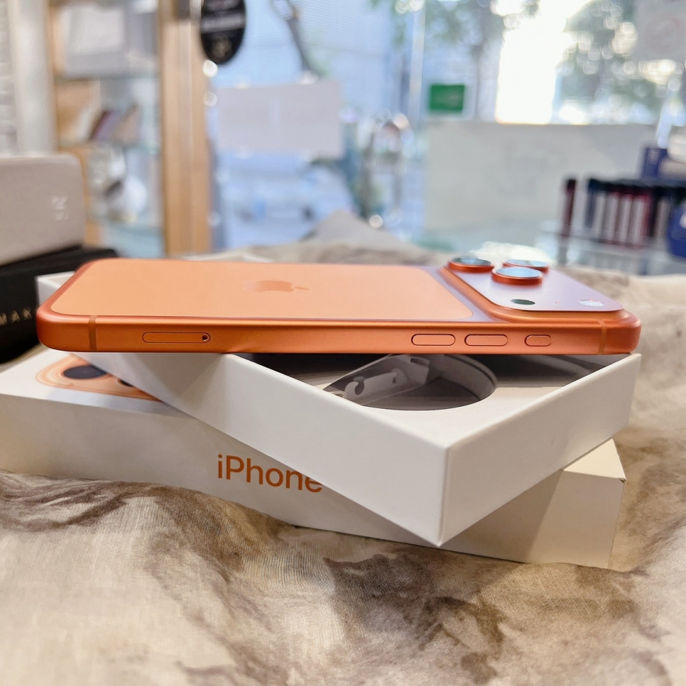 二手 iPhone17ProMAX 512G 橘色*32804(原廠保固)