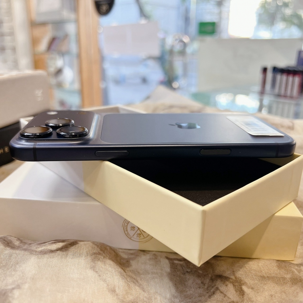 二手 iPhone17ProMax 512G 藍色*64587(店家保固365天)