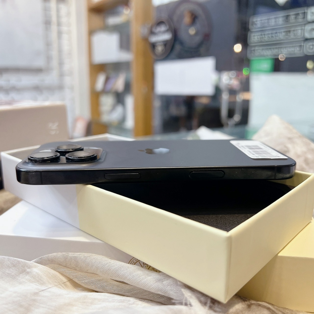 二手iPhone 16PRO 256G 黑色*58051(店家保365天)