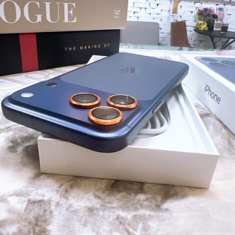 二手 iPhone17Pro MAX 512G 藍色*04997（原廠保固）