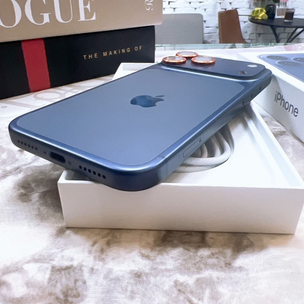 二手 iPhone17Pro MAX 512G 藍色*04997（原廠保固）