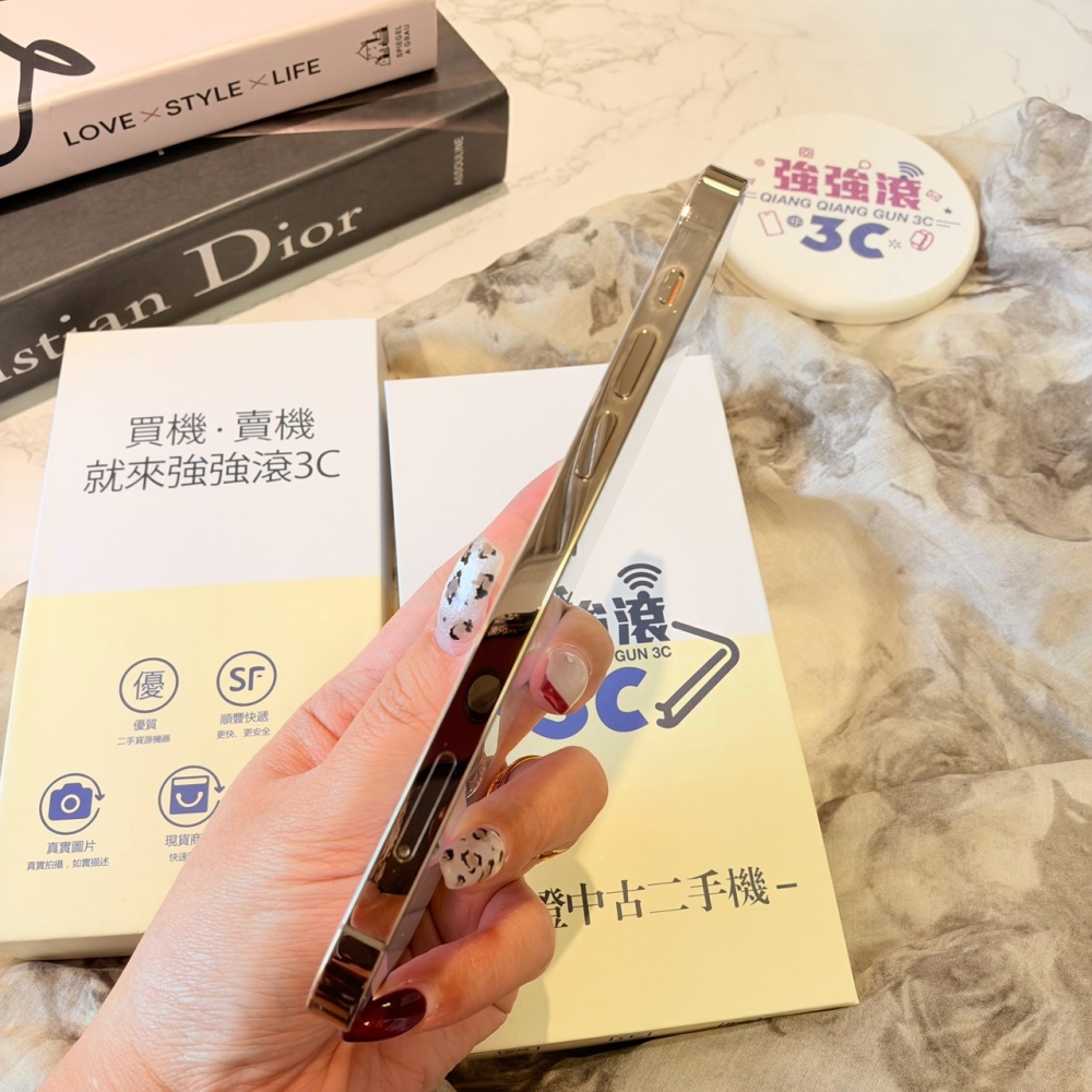 二手 iPhone12Pro 256G 金色*27675（店家保固）
