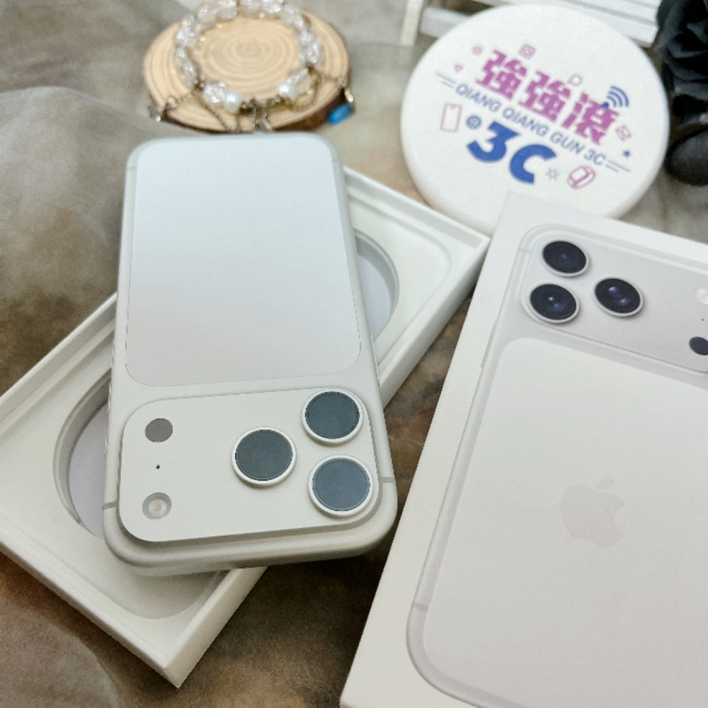 佳里-二手iPhone 17pro 256G 銀色*06735(店家保365天)