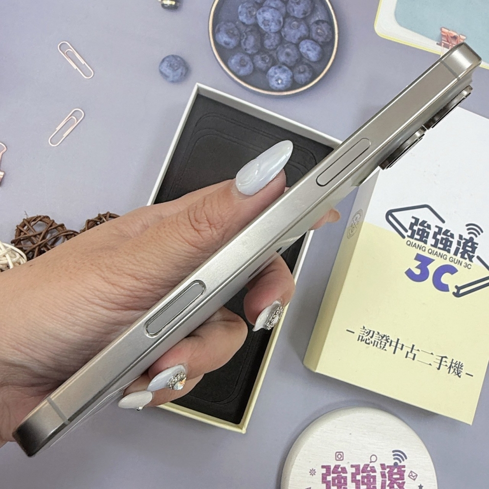 歸仁- 二手iPhone 16 pro max 256 原鈦色*80478(店家保365天) 機況:機美無傷