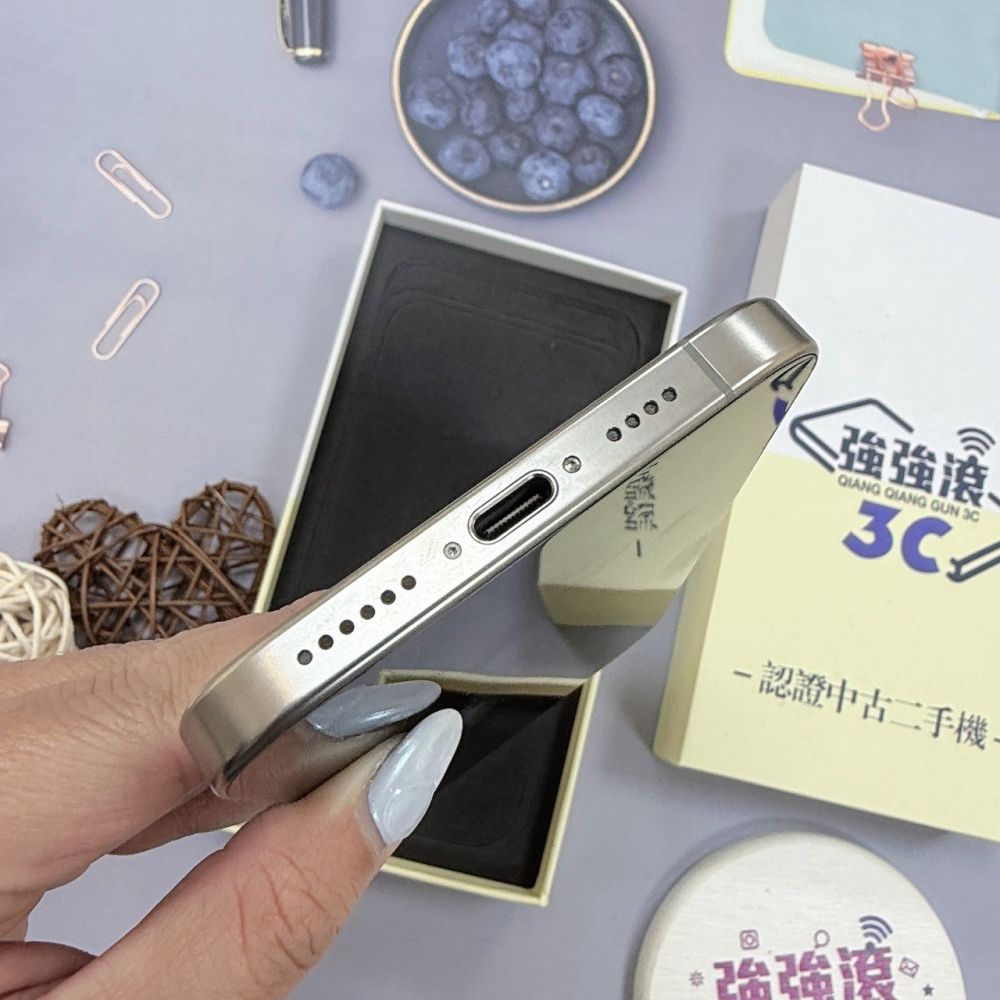 歸仁- 二手iPhone 16 pro max 256 原鈦色*80478(店家保365天) 機況:機美無傷