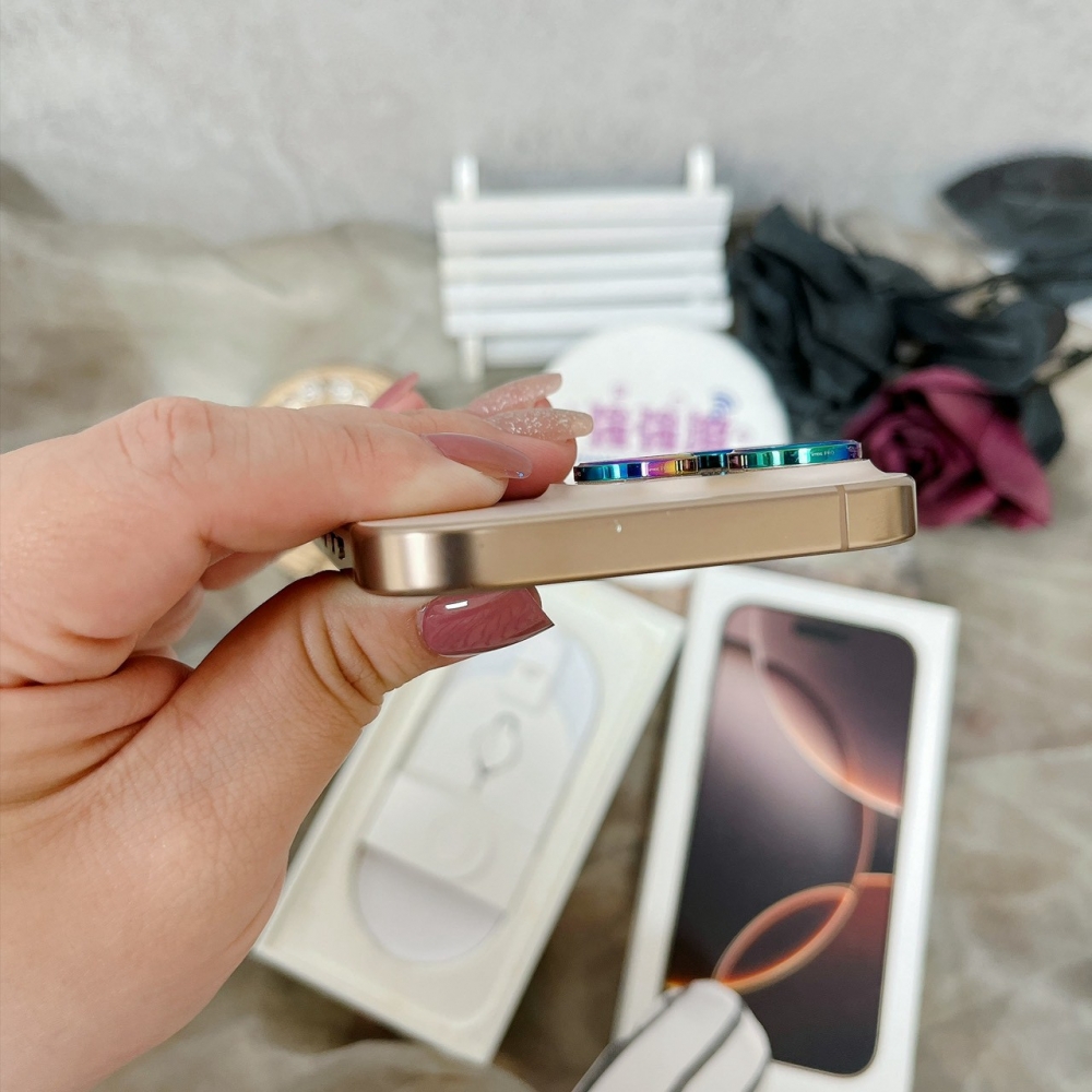 佳里 二手iPhone 16PRO 256G 金色*97775（店家保365天）