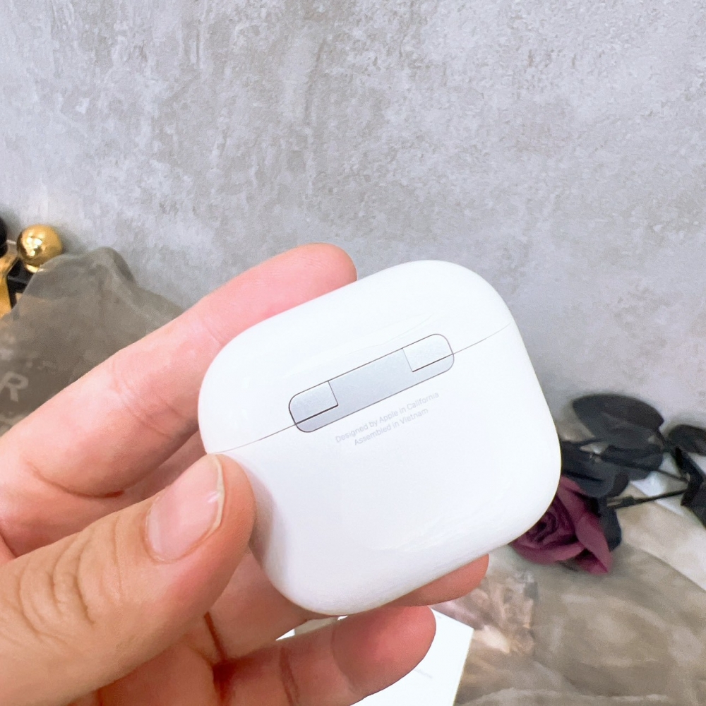 佳里-二手 Airpods4代 降燥版*TXV70（原廠保固）