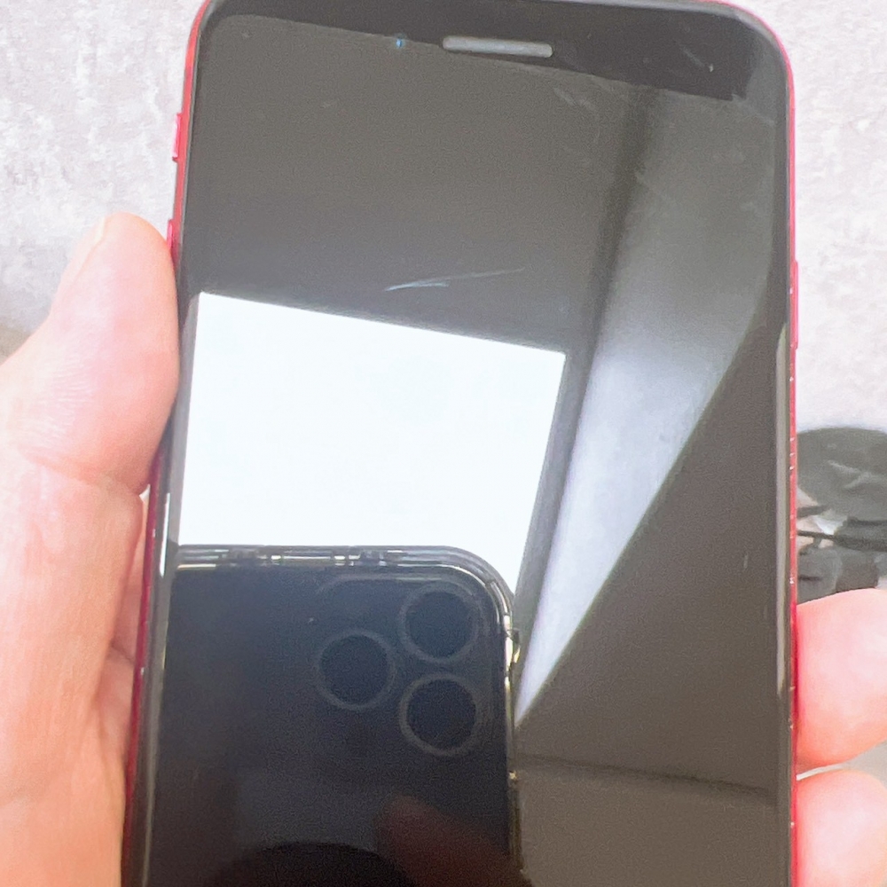 佳里-二手 iPhone SE2 64G 紅色*34677（店家保固）
