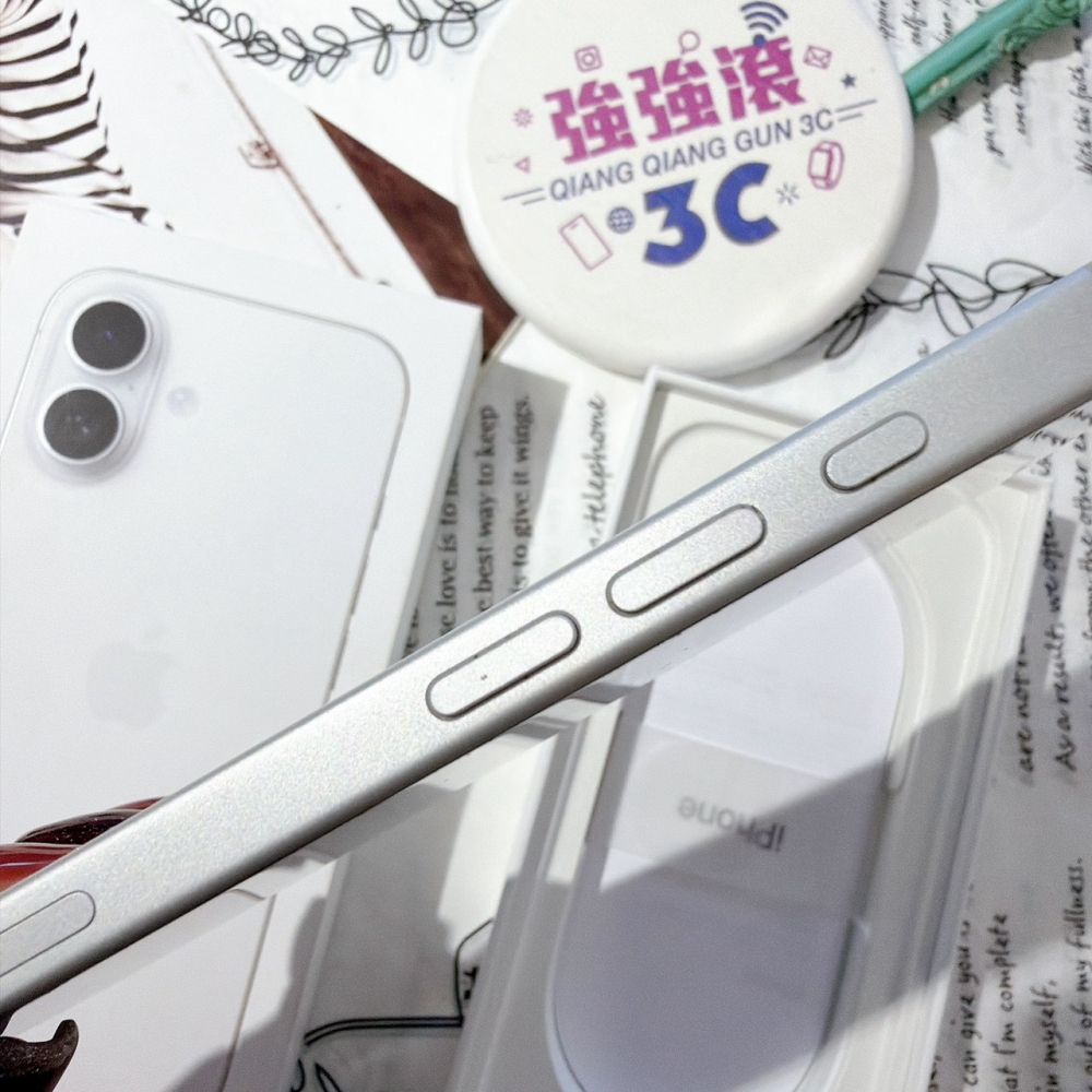善化-二手 iPhone17 256G 白色#64001 （原廠保固）