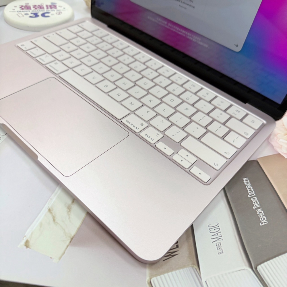 歸仁- 二手Macbook neo 港版 256G 粉色*1GJ97（原廠保內）