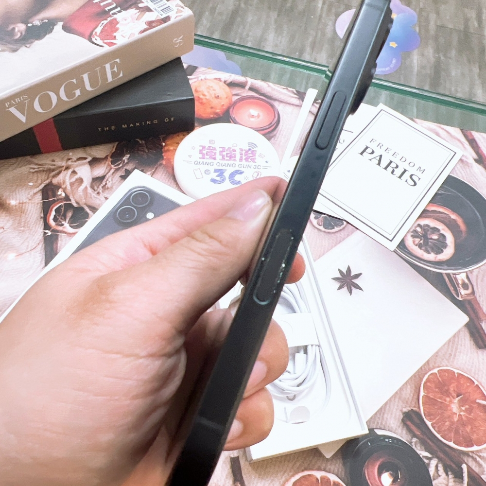 二手 iPhone16 256G 黑色*33465(店家保固)