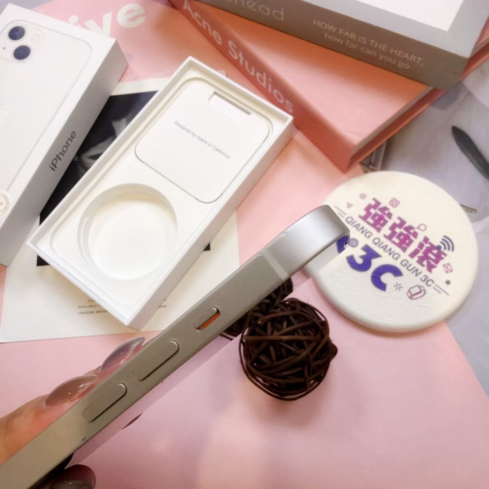 二手 iPhone13 256G 白色*16783（店家保固365天）
