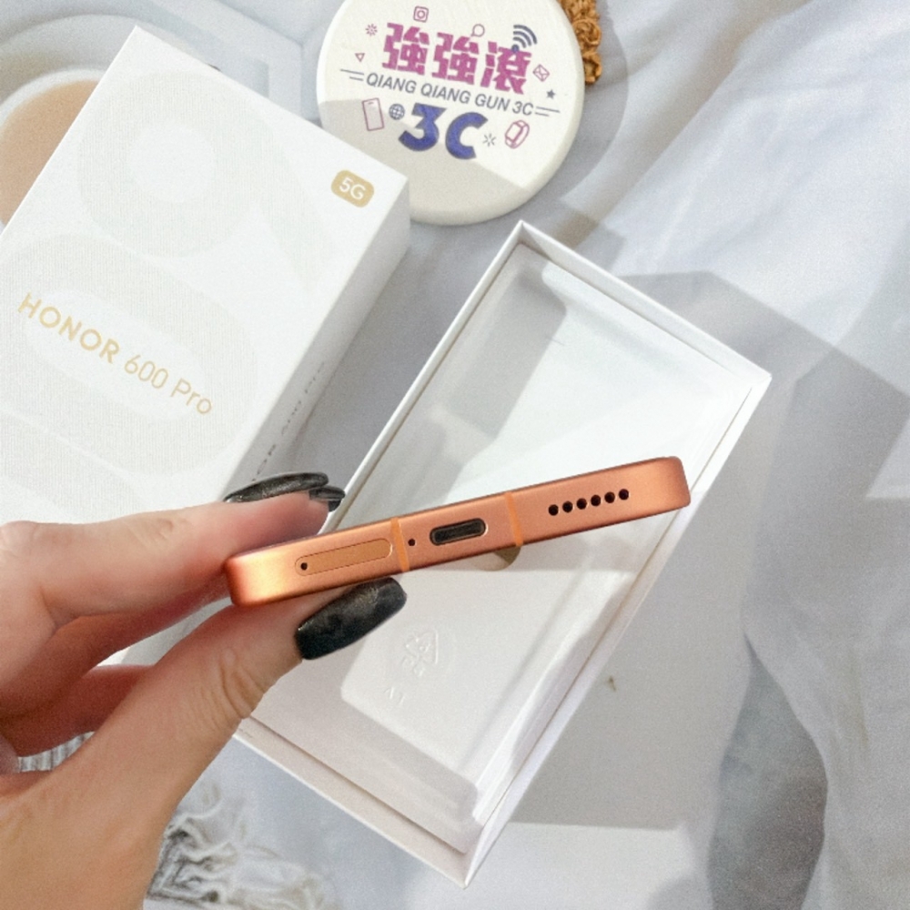 歸仁- 二手 榮耀 600 PRO 12+512G 橘色*44285(原廠保內)