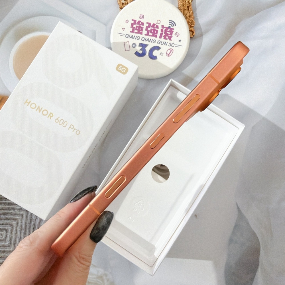 歸仁- 二手 榮耀 600 PRO 12+512G 橘色*44285(原廠保內)