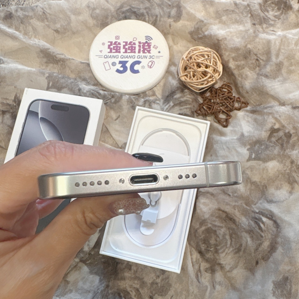 二手 iPhone16Pro 128G 白色*90046（店家保固）