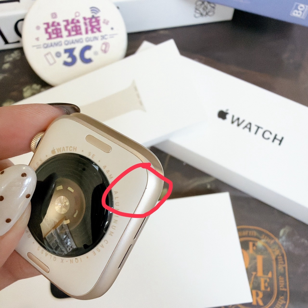 鹽行-二手 watch SE3-44MM 星光色 #63LGX(店家保固)