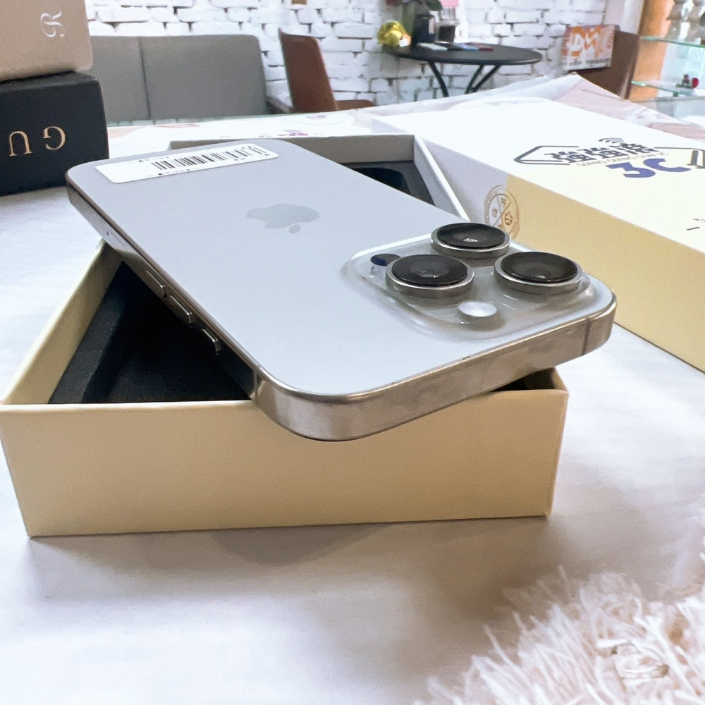 二手 iPhone16Pro 256G 原色*83902(店家保固)