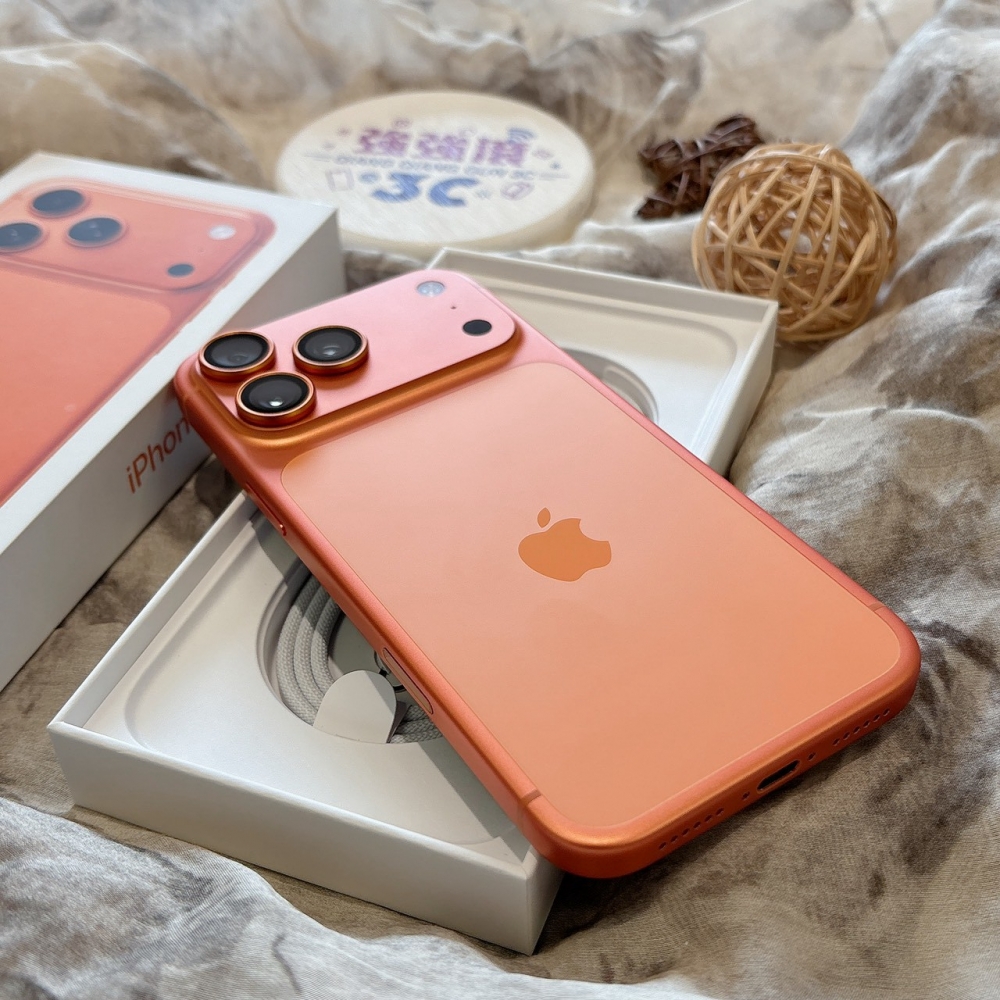 二手 iPhone17Pro MAX512G 橘色*91766(店家保固)