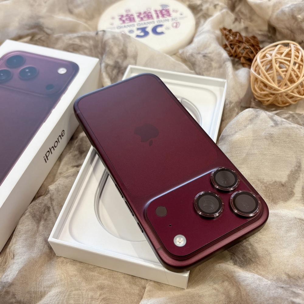 二手 iPhone18 Pro 256G 紅色#19736(原廠保固)