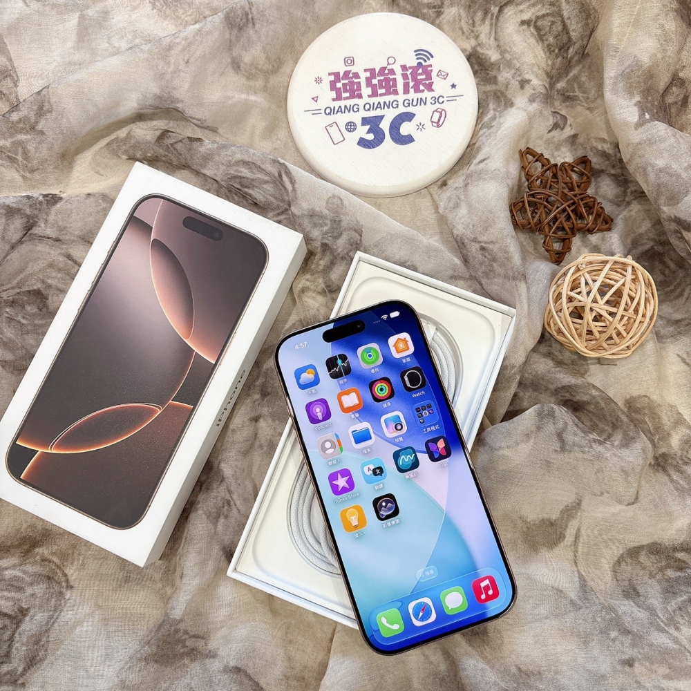 二手 iPhone16Pro 256G 金色*82111(店家保固)