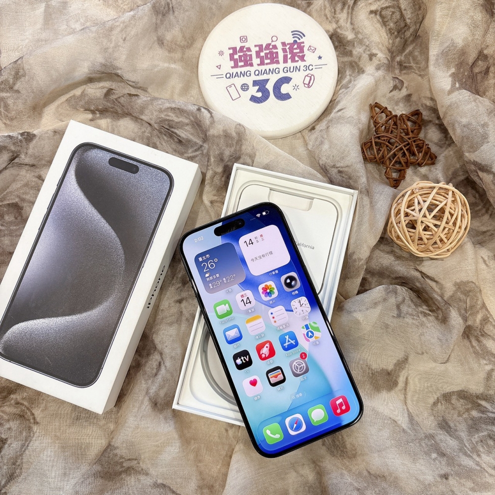 二手iPhone 15PRO 256G 原鈦色*49249(店家保365天)