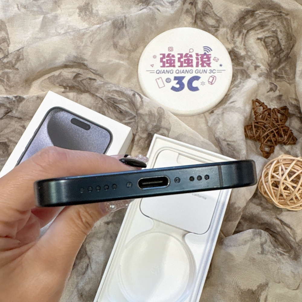 二手iPhone 15PRO 256G 原鈦色*49249(店家保365天)